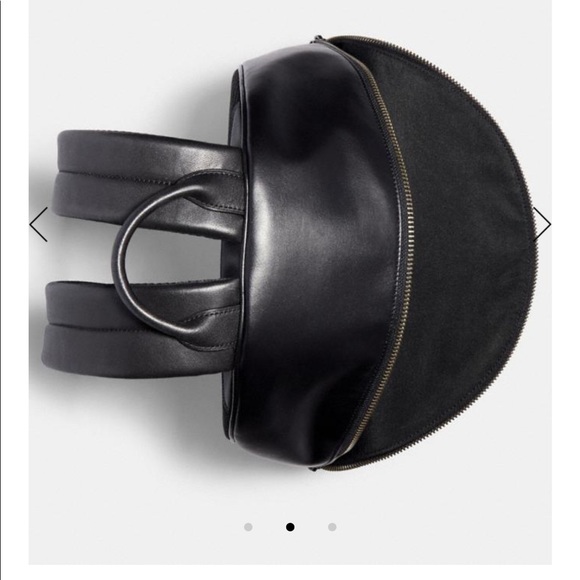 NWT ๐ฑ West Slim Backpack In Signature Canvas - Picture 3 of 4